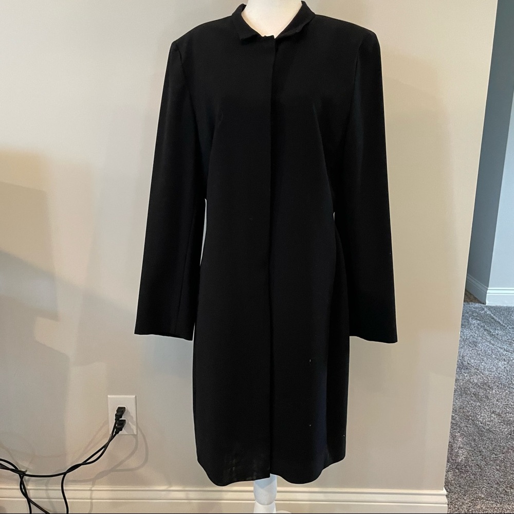 Elegant Black Dress Jacket - Picture 3 of 9